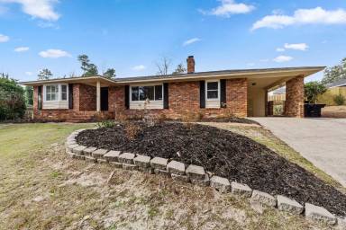 Main picture of 743 Lancaster Rd
