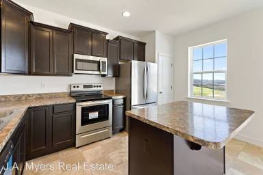 Main picture of 271 Homestead Dr