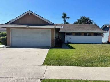 Main picture of 6092 Larchwood Dr