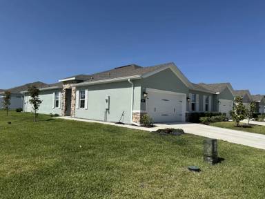 Main picture of 461 Voltaire Dr