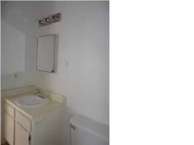 Main picture of 710 Legion Dr