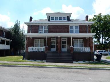 Main picture of 811 4th St SW