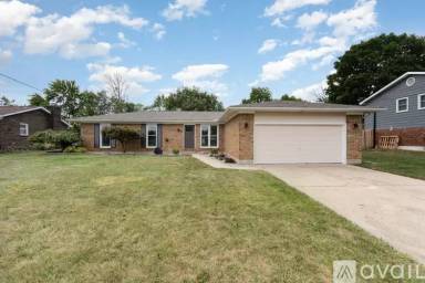 Main picture of 423 Meadow Ln