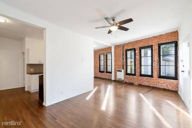 Main picture of 1650 Echo Park Ave
