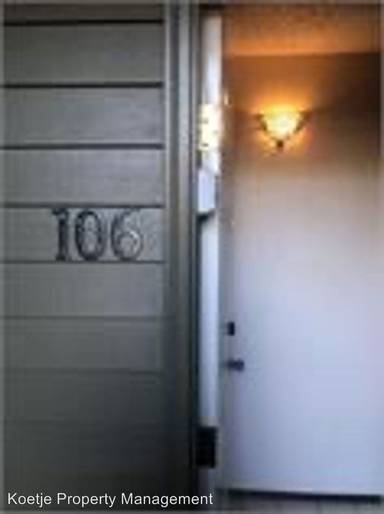 Main picture of 270 SE Barrington Dr