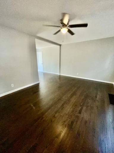Main picture of 2712 Glendale Ave