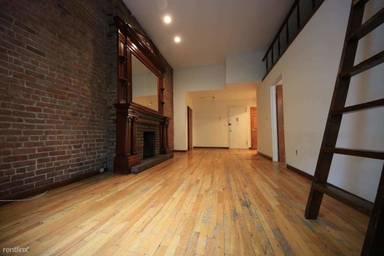 Main picture of 158 W 76th St