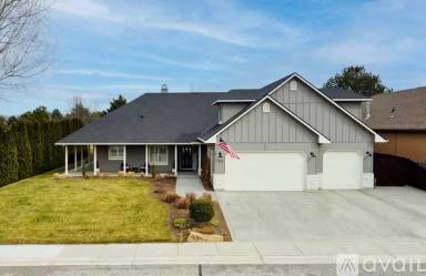 Main picture of 5110 S Cheyenne Ave