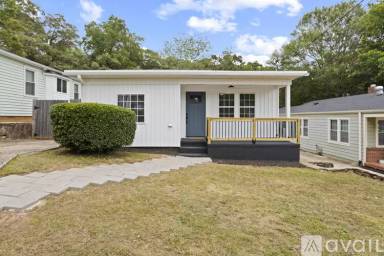 Main picture of 203 Bridwell Ave