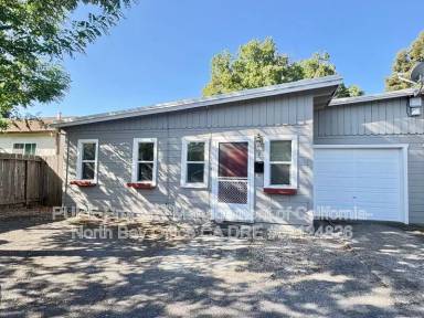 Main picture of 2 Kandace Ct