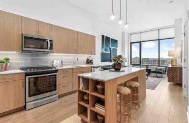 Main picture of One Oak Brook Commons