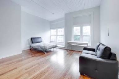 Main picture of 139 Washington St
