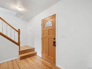 Main picture of 7391 Coors Dr
