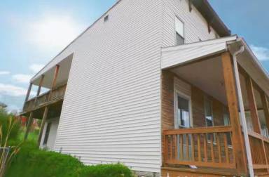 Main picture of 216 Carroll St