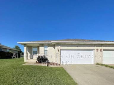 Main picture of 4351 S Farm Road 125