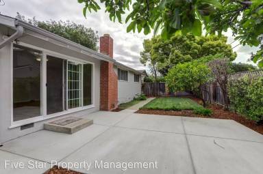 Main picture of 2441 Austin Pl