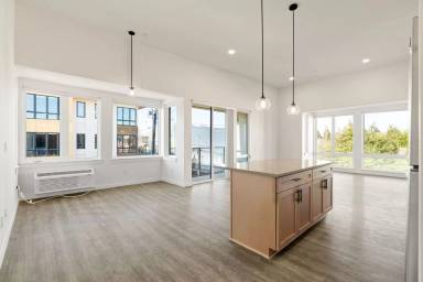 Main picture of 2508 SE 32nd Ave