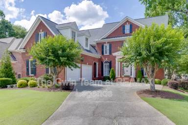 Main picture of 2885 Towne Village Dr