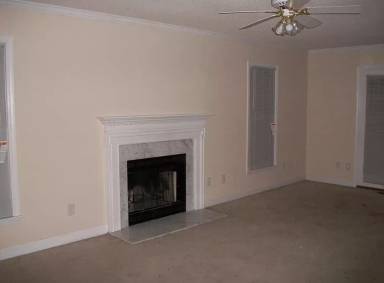 Main picture of 3212 Peachford Ln