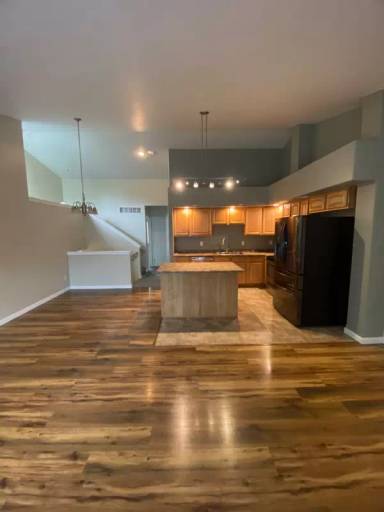 Main picture of 2451 W Success Dr
