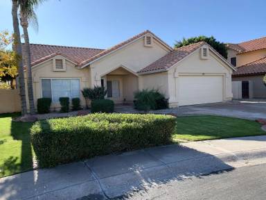 Main picture of 2353 W Hemlock Ct