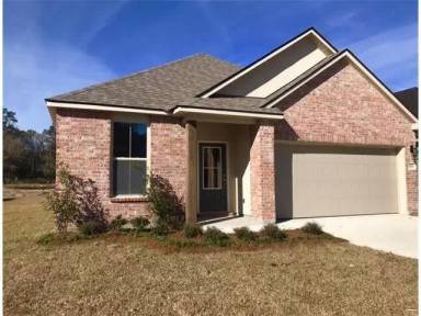 Main picture of 15529 Madris Ln