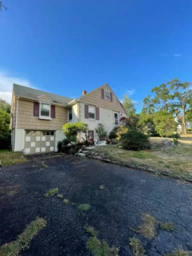 Main picture of 258 Washington St