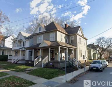 Main picture of 401 N Mc Kean St