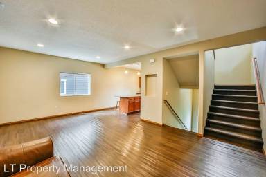 Main picture of 820 E Nora Ave