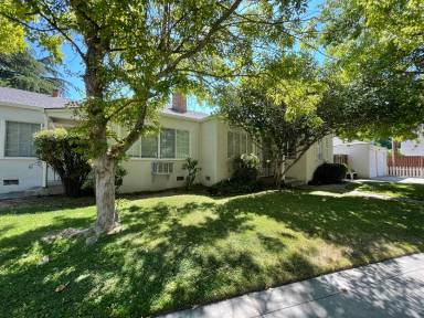 Main picture of 3800 McKinley Blvd