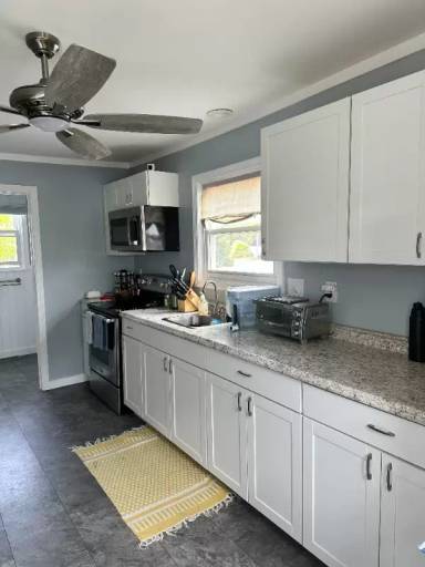 Main picture of 36 Jefferson Ave
