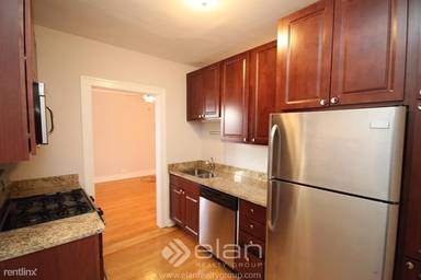 Main picture of 4915 N Damen Ave