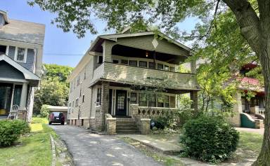 Main picture of 1647 Hillcrest Rd