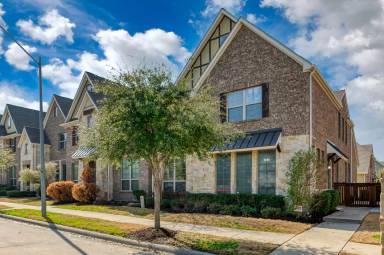 Main picture of 10537 Chaucer Hill Ln