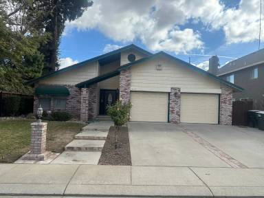 Main picture of 3412 Sash Ct