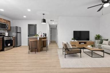 Main picture of Legacy @64Th