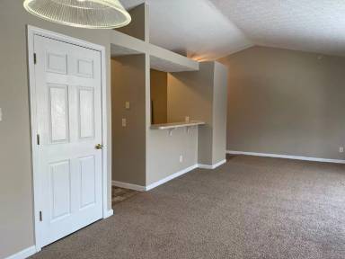Main picture of 5320 Bayview Dr