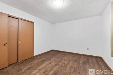 Main picture of 511 Rosehill Dr
