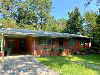 Main picture of 203 Ashby Way