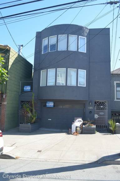 Main picture of 863 Wisconsin St