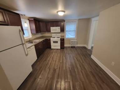 Main picture of 254 Woodbridge Ave