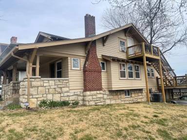 Main picture of 347 Lawn Ave
