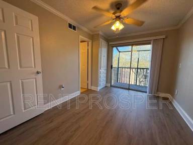 Main picture of 122 Water Front Way