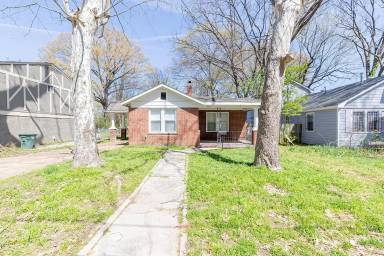 Main picture of 3424 Carnes Ave