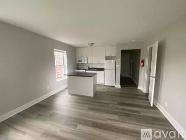 Main picture of 7300 Kennedy Blvd E