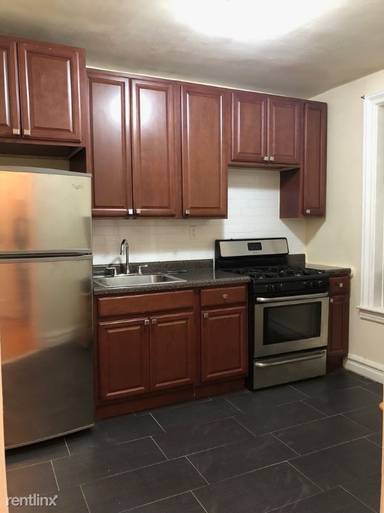 Main picture of 915 84th St