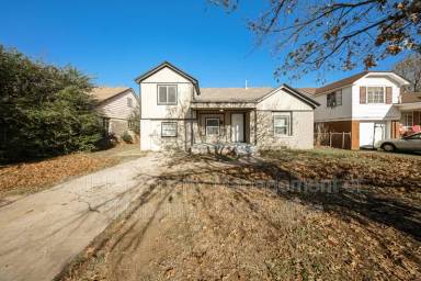 Main picture of 1309 NE 38th St