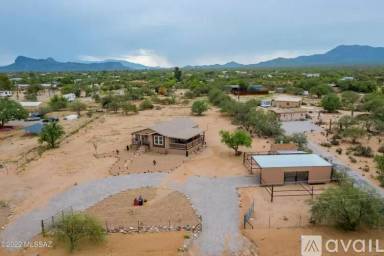 Main picture of 6168 N Desert Trail Rd