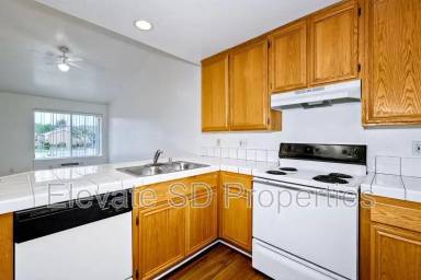 Main picture of 9430 Winter Gardens Blvd