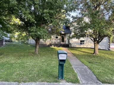 Main picture of 1207 Geneva St